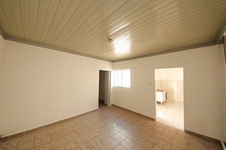 Casa à venda com 150m², 1 quarto e 2 vagas Casa à venda com 150m², 1 quarto e 2 vagasSala - Casa 2