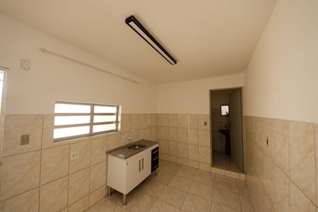 Casa à venda com 150m², 1 quarto e 2 vagas Casa à venda com 150m², 1 quarto e 2 vagasCozinha - Casa 2