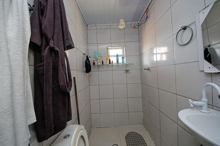 Banheiro de serviço 2 de casa à venda com 5 quartos, 150m² em Vila Mendes, São Paulo