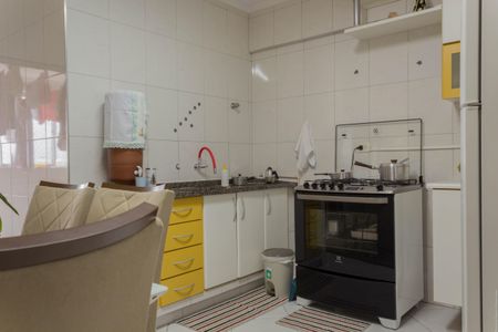 Apartamento para alugar com 94m², 3 quartos e sem vagaCozinha