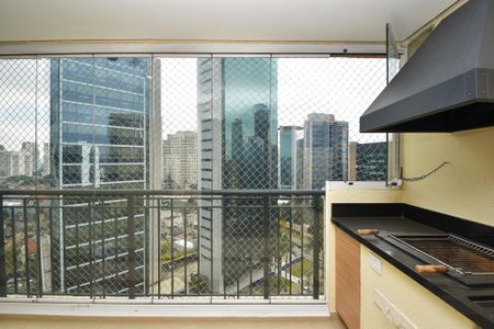 varanda  churrasqueira de apartamento para alugar com 2 quartos, 69m² em Pinheiros, São Paulo