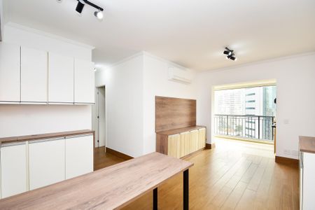 entrada de apartamento para alugar com 2 quartos, 69m² em Pinheiros, São Paulo