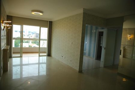 Apartamento à venda com 135m², 3 quartos e 3 vagasSala