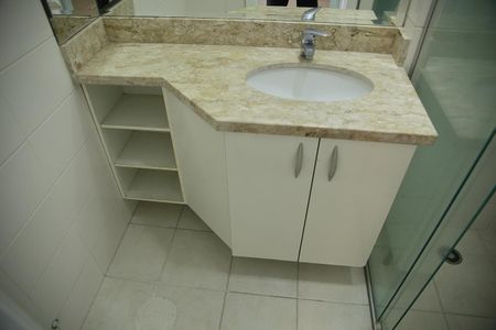 Apartamento à venda com 135m², 3 quartos e 3 vagasBanheiro Suíte 1 