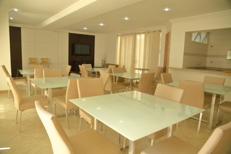 Apartamento à venda com 135m², 3 quartos e 3 vagasÁrea comum - Salão de festas