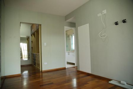 Apartamento à venda com 135m², 3 quartos e 3 vagasSuíte 2 