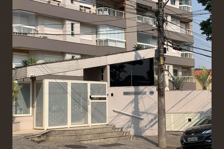 Apartamento à venda com 135m², 3 quartos e 3 vagasPortaria 