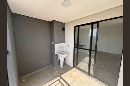 Área de Serviço de apartamento para alugar com 2 quartos, 44m² em Rochdale, Osasco