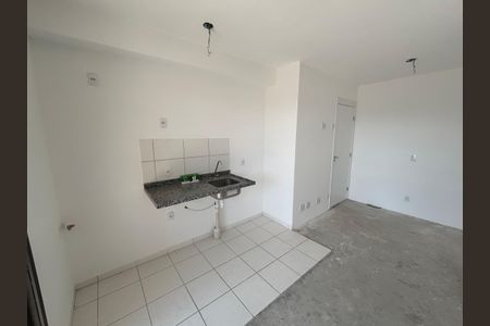 Cozinha de apartamento para alugar com 2 quartos, 44m² em Rochdale, Osasco