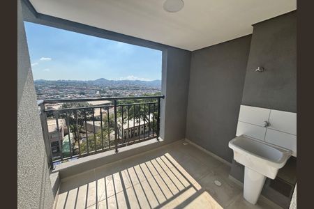 Varanda de apartamento para alugar com 2 quartos, 44m² em Rochdale, Osasco