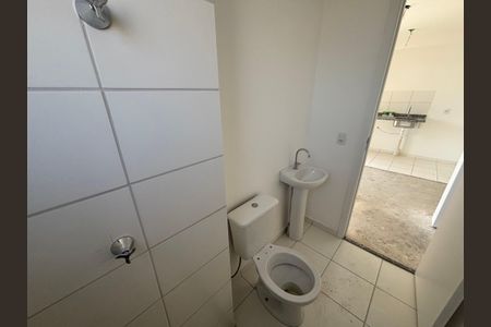 Apartamento para alugar com 44m², 2 quartos e sem vagaBanheiro