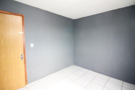 Quarto 1 de apartamento para alugar com 2 quartos, 39m² em Restinga, Porto Alegre