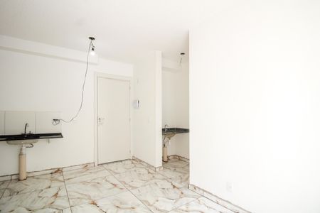 Apartamento para alugar com 34m², 2 quartos e sem vagaSala/Cozinha/Área de Serviço