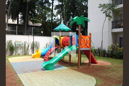 Apartamento para alugar com 34m², 2 quartos e sem vagaÁrea comum - Playground