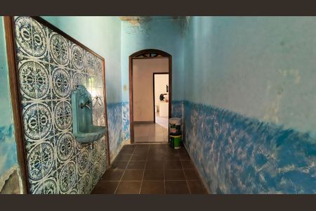 Casa para alugar com 1200m², 6 quartos e 8 vagas Casa para alugar com 1200m², 6 quartos e 8 vagasHall