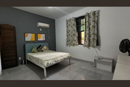Casa para alugar com 1200m², 6 quartos e 8 vagas Casa para alugar com 1200m², 6 quartos e 8 vagasSuíte