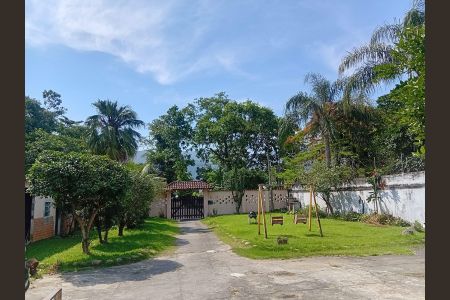 Casa para alugar com 1200m², 6 quartos e 8 vagas Casa para alugar com 1200m², 6 quartos e 8 vagasÁrea Comum