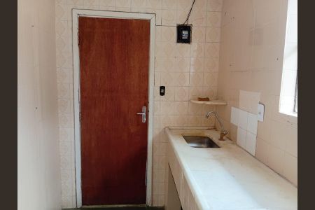 Casa para alugar com 1200m², 6 quartos e 8 vagas Casa para alugar com 1200m², 6 quartos e 8 vagasCozinha parte de cima