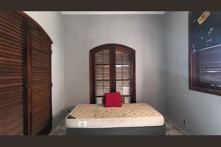 Casa para alugar com 1200m², 6 quartos e 8 vagas Casa para alugar com 1200m², 6 quartos e 8 vagasQuarto 2