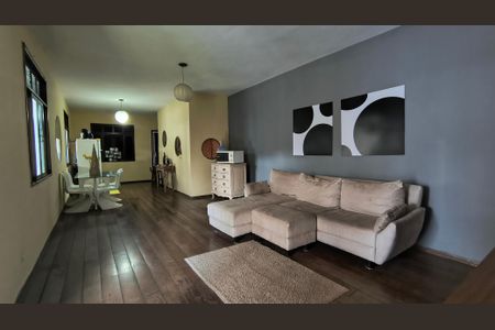 Casa para alugar com 1200m², 6 quartos e 8 vagas Casa para alugar com 1200m², 6 quartos e 8 vagasSala 2