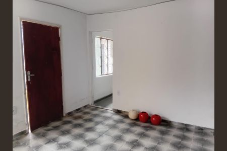 Casa para alugar com 1200m², 6 quartos e 8 vagas Casa para alugar com 1200m², 6 quartos e 8 vagasSala parte cima