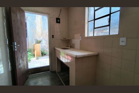 Casa para alugar com 1200m², 6 quartos e 8 vagas Casa para alugar com 1200m², 6 quartos e 8 vagasEdícula