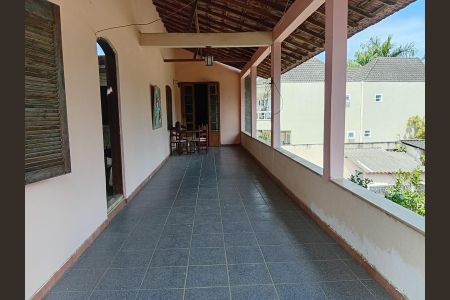 Casa para alugar com 1200m², 6 quartos e 8 vagas Casa para alugar com 1200m², 6 quartos e 8 vagasÁrea Comum