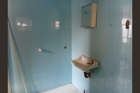 Casa para alugar com 1200m², 6 quartos e 8 vagas Casa para alugar com 1200m², 6 quartos e 8 vagasBanheiro