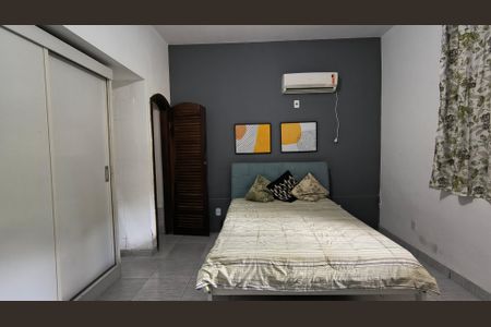 Casa para alugar com 1200m², 6 quartos e 8 vagas Casa para alugar com 1200m², 6 quartos e 8 vagasSuíte