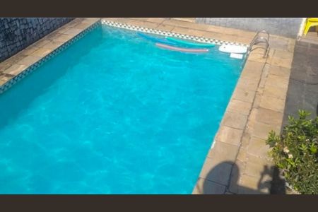 Casa para alugar com 1200m², 6 quartos e 8 vagas Casa para alugar com 1200m², 6 quartos e 8 vagasPiscina