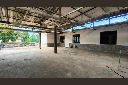 Casa para alugar com 1200m², 6 quartos e 8 vagas Casa para alugar com 1200m², 6 quartos e 8 vagasTerraço