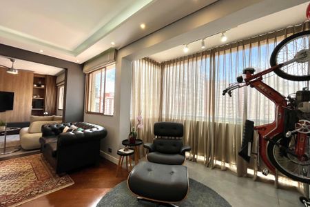 Apartamento à venda com 108m², 2 quartos e 2 vagasSala