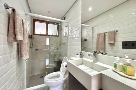 Banheiro Social de apartamento à venda com 2 quartos, 108m² em Vila Mascote, São Paulo