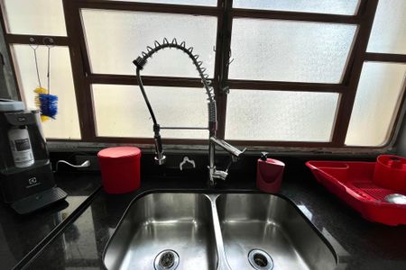 Apartamento à venda com 108m², 2 quartos e 2 vagasCozinha