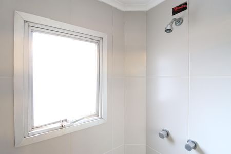 Apartamento à venda com 97m², 3 quartos e 2 vagasDetalhe Banheiro