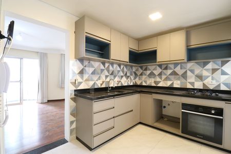 Apartamento à venda com 97m², 3 quartos e 2 vagasCozinha