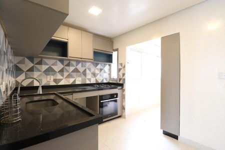 Apartamento à venda com 97m², 3 quartos e 2 vagasCozinha