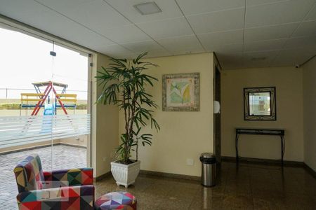 Apartamento à venda com 97m², 3 quartos e 2 vagas Apartamento à venda com 97m², 3 quartos e 2 vagasHall de entrada