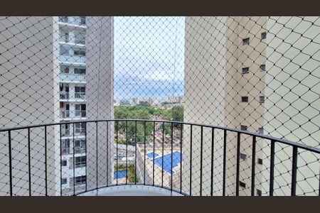 Apartamento à venda com 97m², 3 quartos e 2 vagas Apartamento à venda com 97m², 3 quartos e 2 vagasVaranda do Quarto