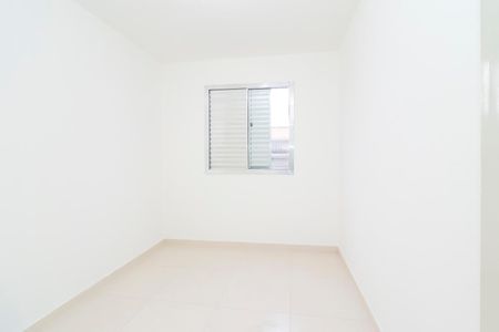 Quarto 2 de apartamento para alugar com 2 quartos, 48m² em Itaquera, São Paulo