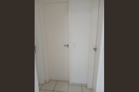 Corredor de apartamento à venda com 2 quartos, 48m² em Residencial Paraiso, Várzea Paulista