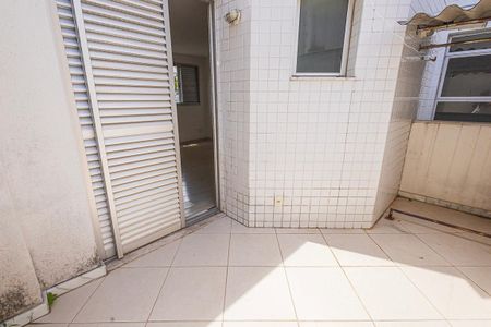 Apartamento à venda com 119m², 3 quartos e 2 vagasvaranda