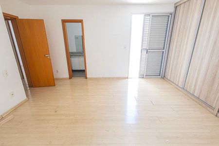 Apartamento à venda com 119m², 3 quartos e 2 vagasquarto 1 / suite e varanda