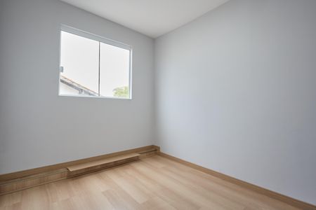 Quarto 1 de apartamento para alugar com 1 quarto, 23m² em Cajuru, Curitiba