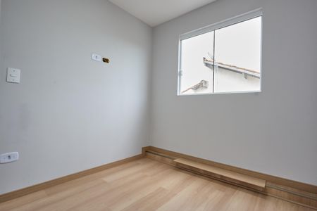 Quarto 1 de apartamento para alugar com 1 quarto, 23m² em Cajuru, Curitiba