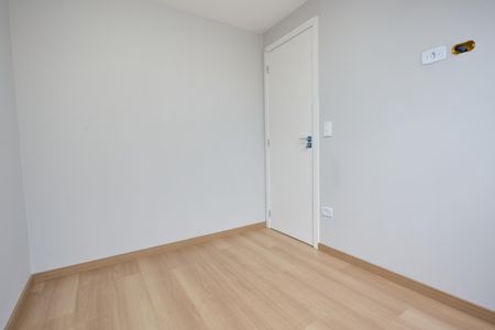 Quarto 1 de apartamento para alugar com 1 quarto, 23m² em Cajuru, Curitiba