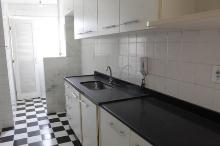 Apartamento à venda com 86m², 3 quartos e 1 vagaCozinha