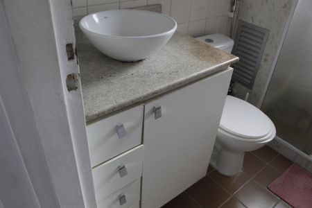 Apartamento à venda com 86m², 3 quartos e 1 vagaBanheiro Social