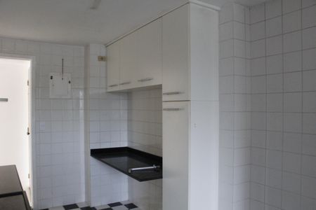 Apartamento à venda com 86m², 3 quartos e 1 vagaCozinha