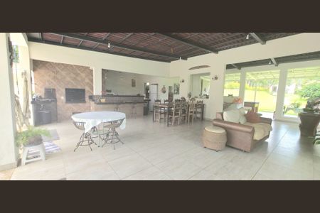 Casa à venda com 500m², 4 quartos e sem vaga